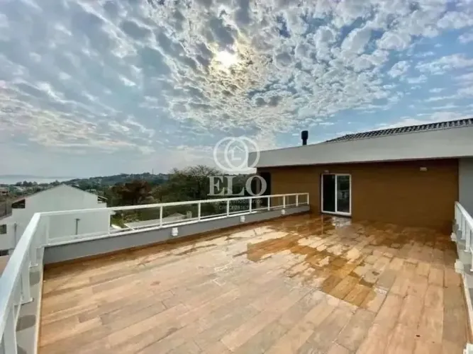alugo e vendo casa com 4 dormitorios