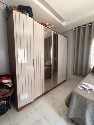 Vendo guarda roupa