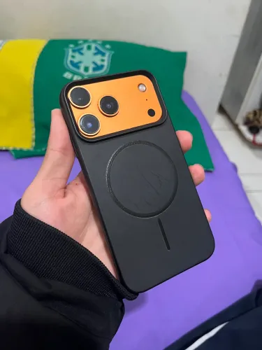 iPhone XR 17 pro