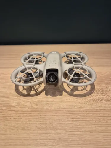 DJI NEO