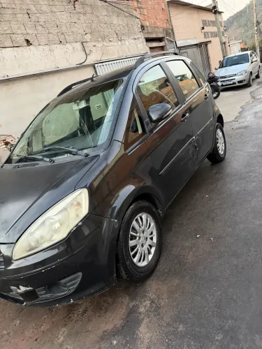 Fiat Idea Essence Dualogic 1.6 Flex 16V 5P 2013
