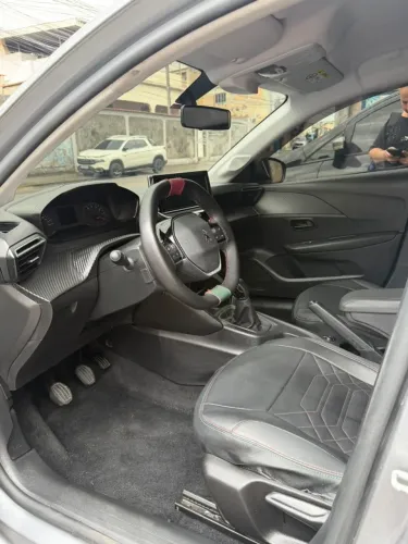 Peugeot 208 Like 1.0 Flex 6V 5P Mec. 2024