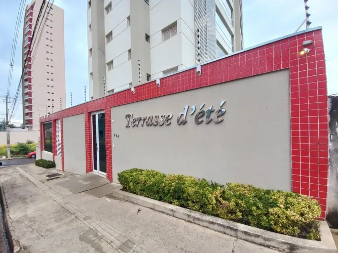 Apartamento no condomínio EDIFÍCIO TERRASSE D ETE em Presidente Prudente