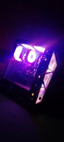 Pc gamer completo com monitor mouse mause paz e caixinhas de som e 6 fans rgb