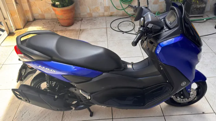 Nmax 160 Connect unico dono 2024