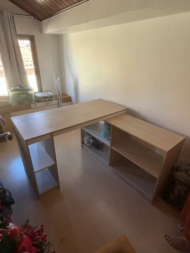 Mesa em L com Balcão Tok&Stok Start Up 1,36 x 1,36 m - New Oak/Branco