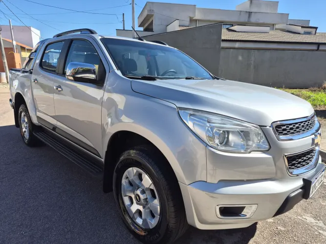 Chevrolet S10 Pick-up LTZ 2.4 F.power 4X2 CD 2014