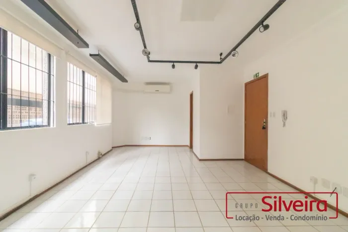 SALA COMERCIAL PRONTA NA FELIX DA CUNHA