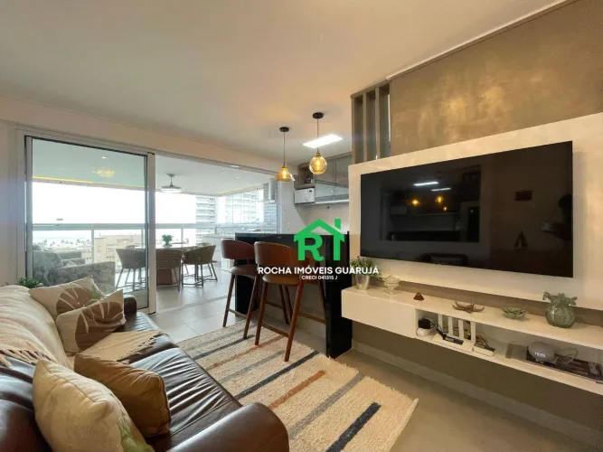 Apartamento com 2 Dormitórios (1 Suíte), Piscina, Beira Mar, Enseada, Guarujá/SP