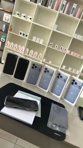 IPHONE 18 pro max 256GB NOVO LACRADO 1 ano GARANTIA APPLE