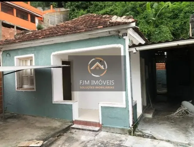 Casa à Venda em Barreto, Niterói: 100m², 2 Quartos