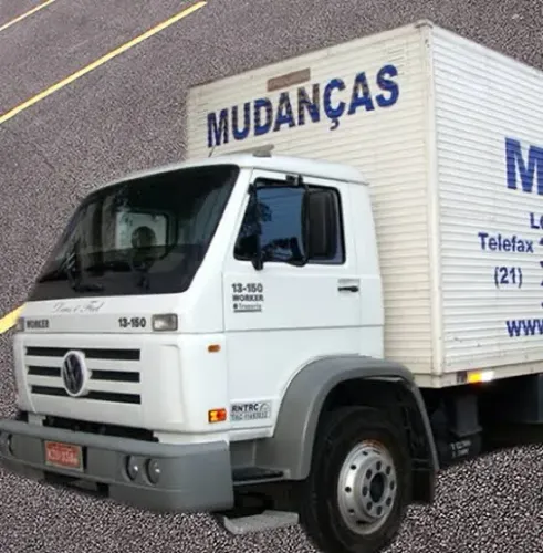 Mudanças e Transportes Caminhão Baú