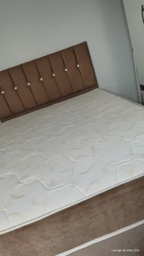 Vendo essa cama semi nova
