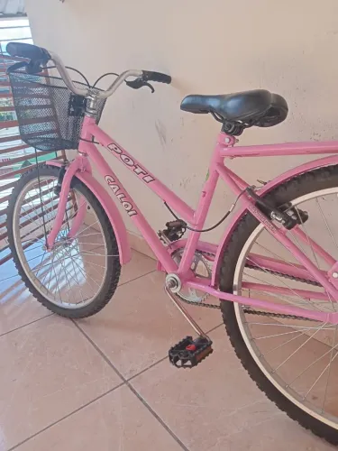 Bicicleta aro 26 Caloi Poti Rosa Juvenil super conservado