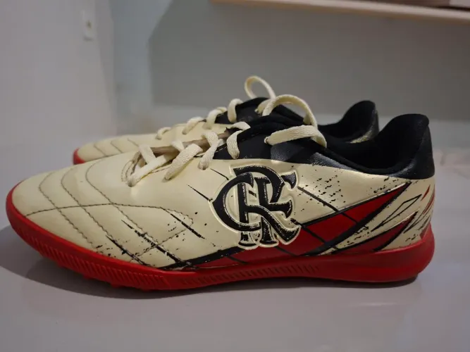 Chuteira do flamengo Oxn tam 33/34