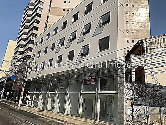 Excelente salão de 80m2