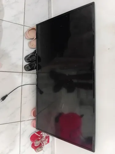 TV 40 POLEGADAS COM AVARIA