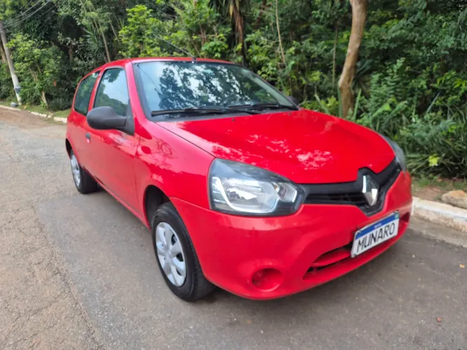 Renault Clio Authentique 1.0/1.0 Hi-power 16V 3P 2015