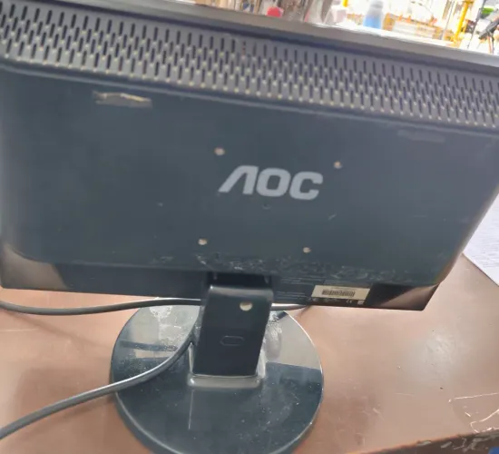 Monitor computador AOC 15"
