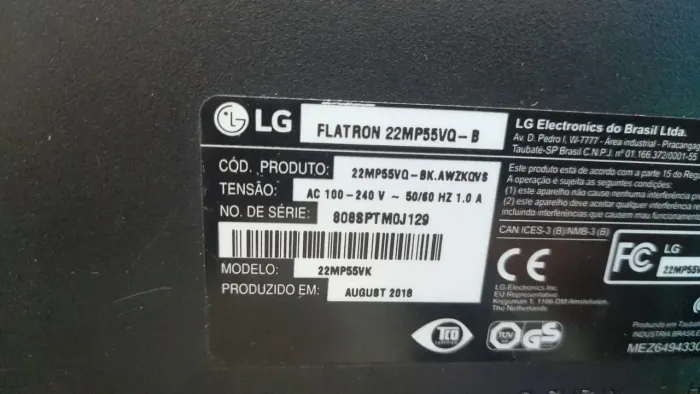Monitor da LG 22 polegadas funcionando normalmente
