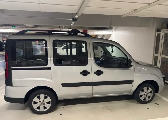 Fiat Doblo Essence 1.8 Flex 16V 5P 2013