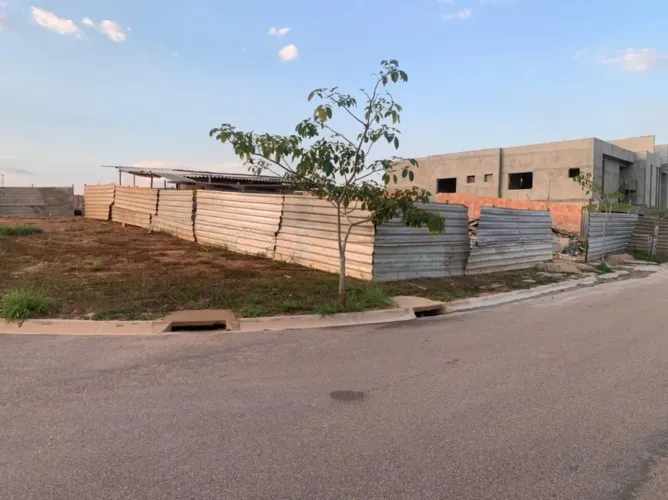 Terreno à venda, 678 m² por R$ 220.000,00 - Triângulo - Porto Velho/RO