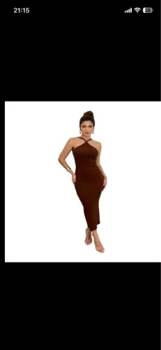 Vestido marrom longo