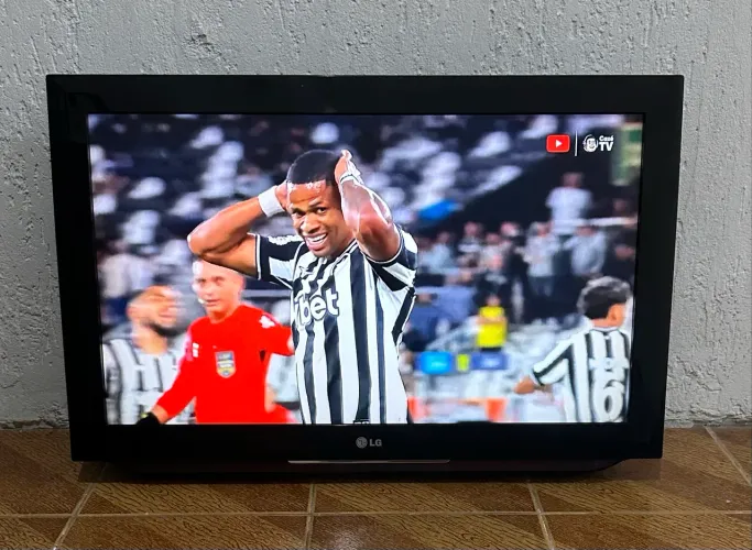 TV LG 32 SMART CRHOMECAST 4K DOLBY ÁUDIO