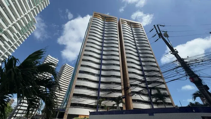 Apartamento 3 Suítes no Ed. Residencial Joaquim Nabuco