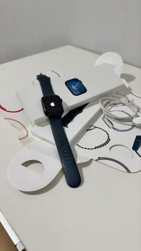 Apple Watch Séries 9, 45 mm, GPS, em perfeito estado