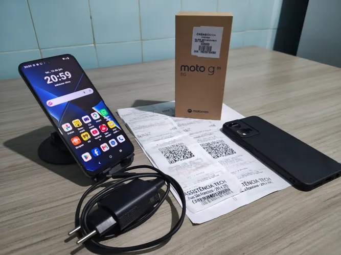 Vendo MotoG 35 completo 256 gb...na garantia com nota fiscal.