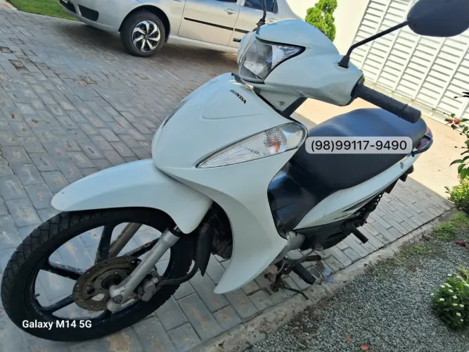 Honda Biz Branca