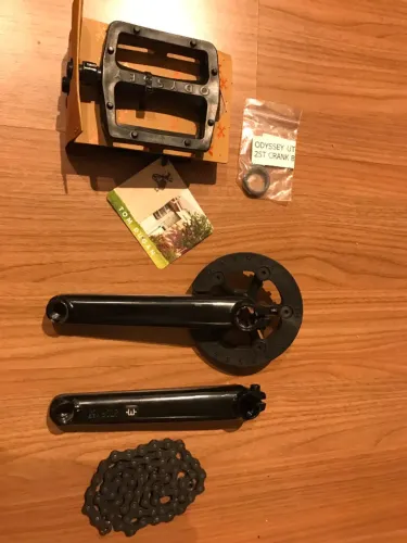 Kit BMX Coroa Odyssey 25T + Pedivela Mission + Pedal Odyssey GS + Corrente Mission