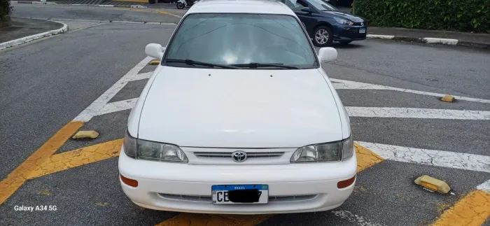 Toyota Corolla LE 1.8 1996