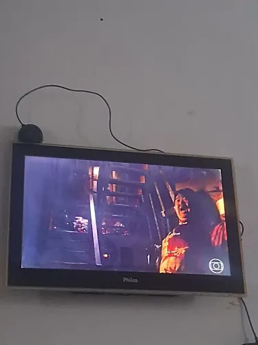 Tv de 24 pol (funciona perfeitamente)