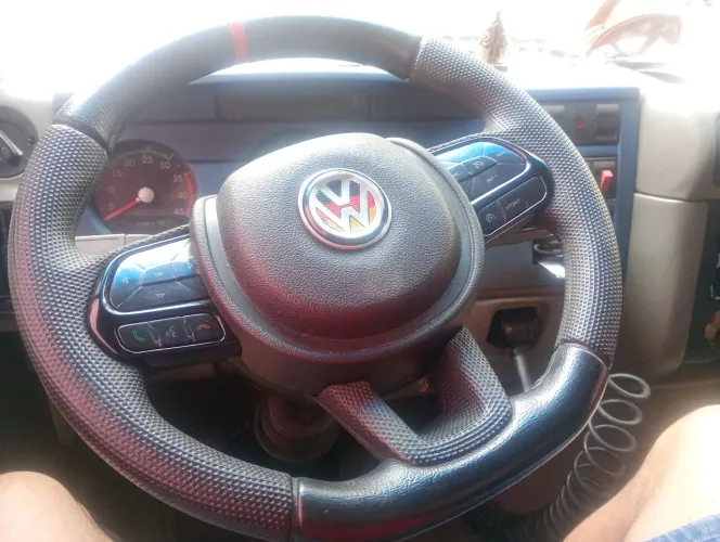 Volante wv 8150 