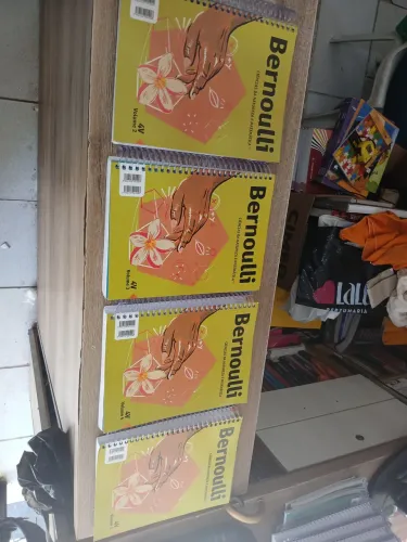 Kit Bernoulli 3 ano médio completo 25/26 ta novo
