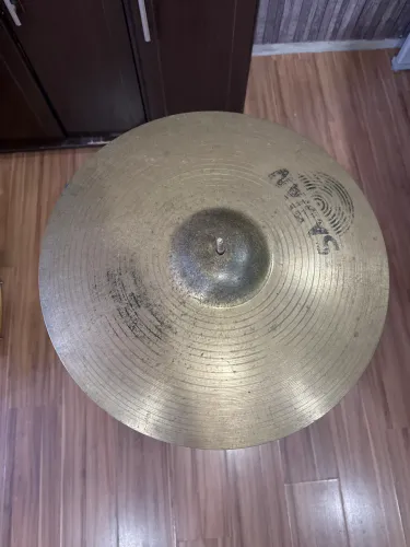 Sabian AA Medium Ride 20,5" - Centro Raw Bell Original