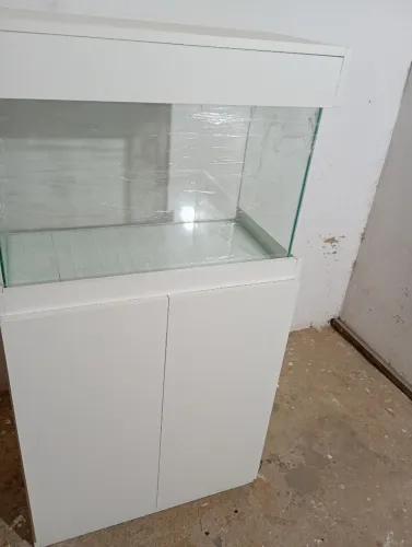 Aquário 60x30x40 novo com móvel pronta entrega