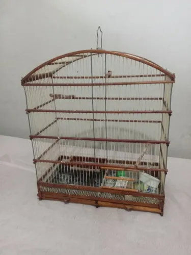 Gaiola grande para pássaros 