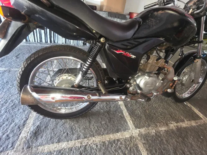 Fan 125 preta 
