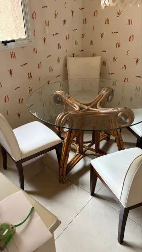 Mesa Jantar Artefacto 120cm Vidro + 4 Cadeiras