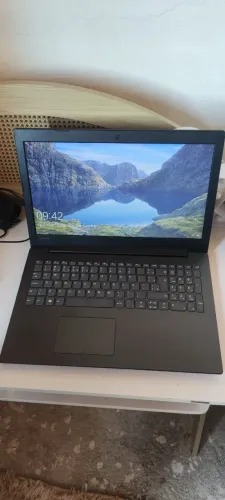 Notebook Lenovo Intel Core i5 8GB RAM - Ideal para estudos e trabalho