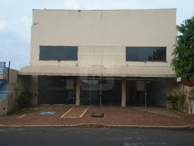 Cômod Comercial à venda no Bairro Tubalina
