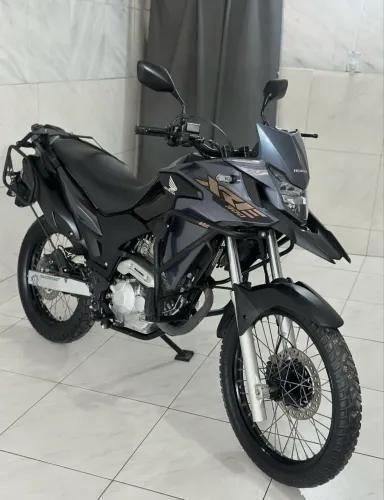 XRE 300 - 2023