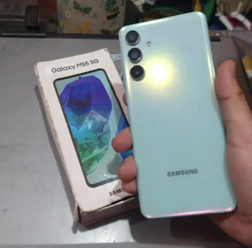 Celular Samsung Galaxy M55 256gb com caixa