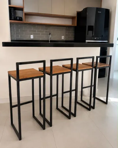 Conjunto Banquetas Vintage