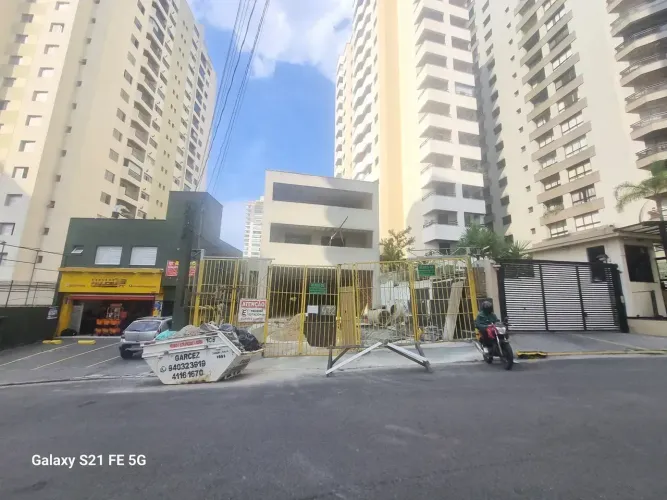 Imóvel para aluguel com 300 metros quadrados em Santa Teresinha - São Paulo - SP