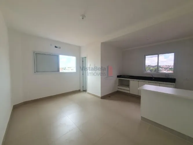 Studio para locação ao lado da Praça Santa Terezinha, no coração do Polo Gastronômico, a 1