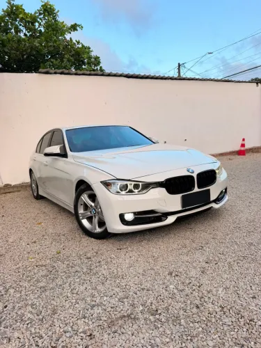 BMW 320I A 2.0 Turbo/activeflex 16V 184cv 4P 2013